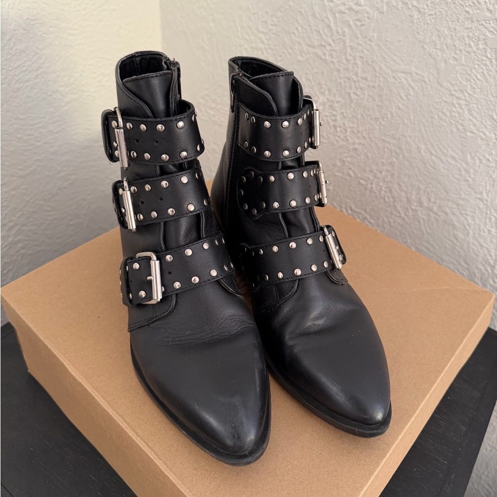 Steven By Steve Madden Black Triple Buckle Boots